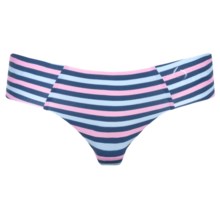 44%OFF 女性のブリーフ 移動コンフォートアウト・オブ・サイトのパンティー - ビキニブリーフ（女性用） Moving Comfort Out-of-Sight Panties - Bikini Briefs (For Women)画像